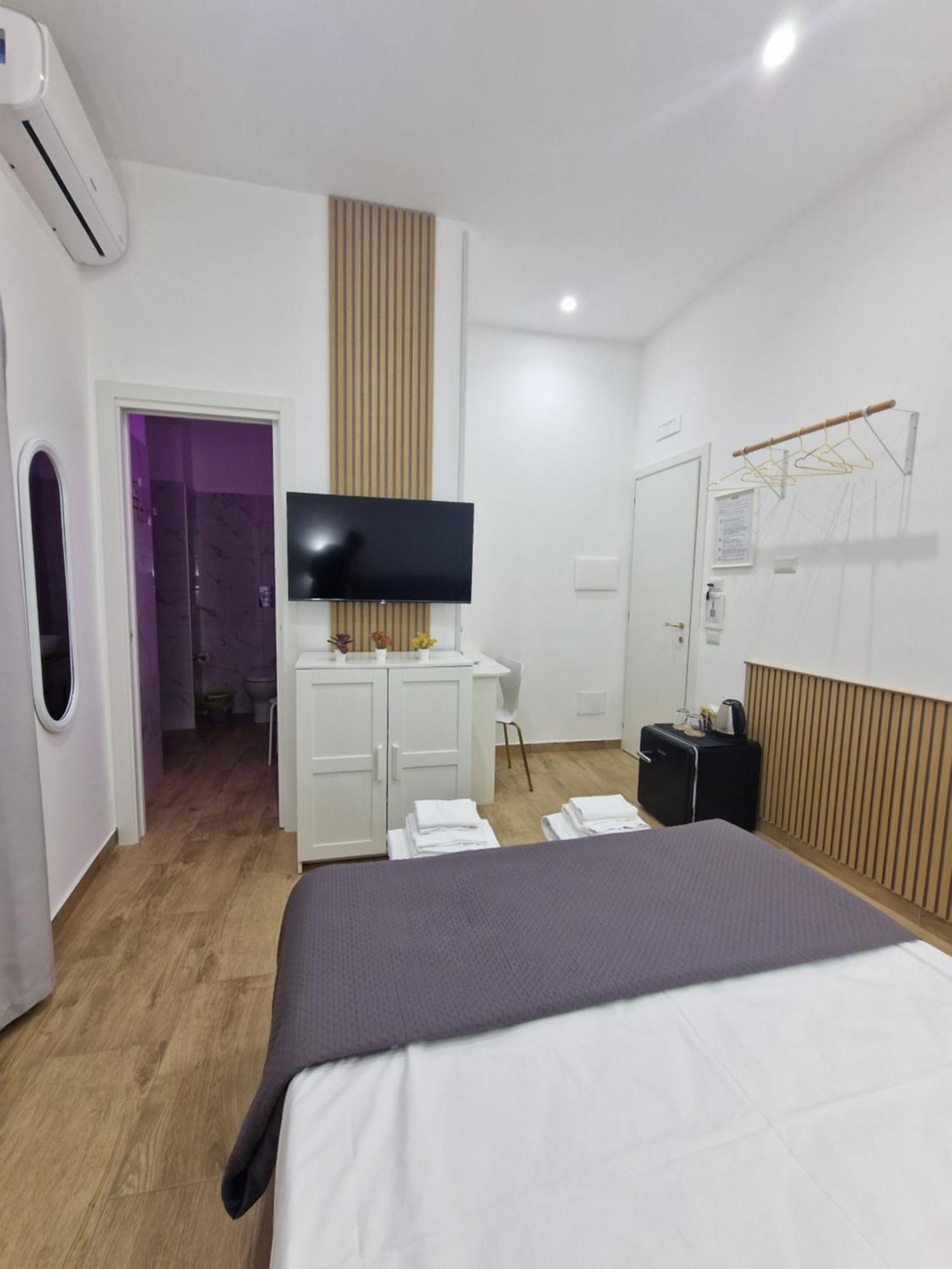 Ventre Luxury * Napels