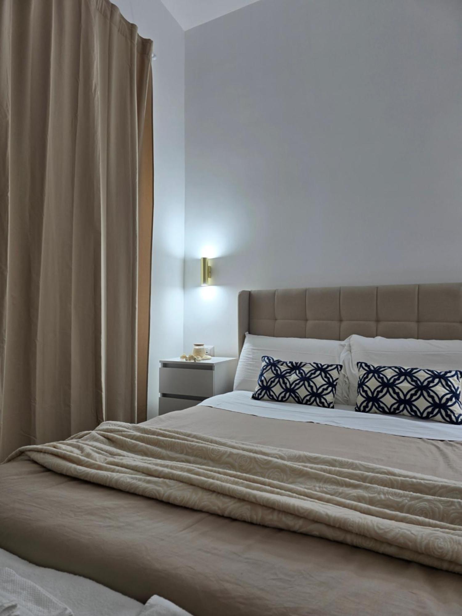 Ventre Luxury * Napels